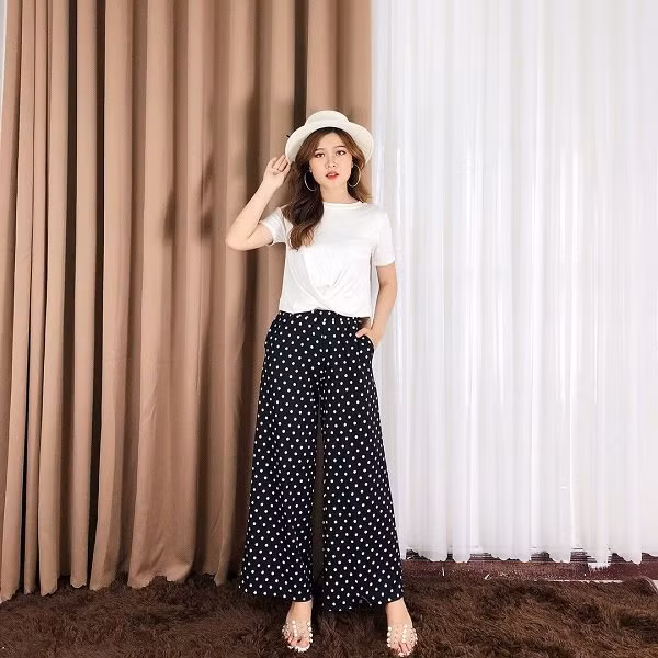 Item duoc cac sao Viet lang xe nhieu nhat nhung ngay o nha la gi?-Hinh-15