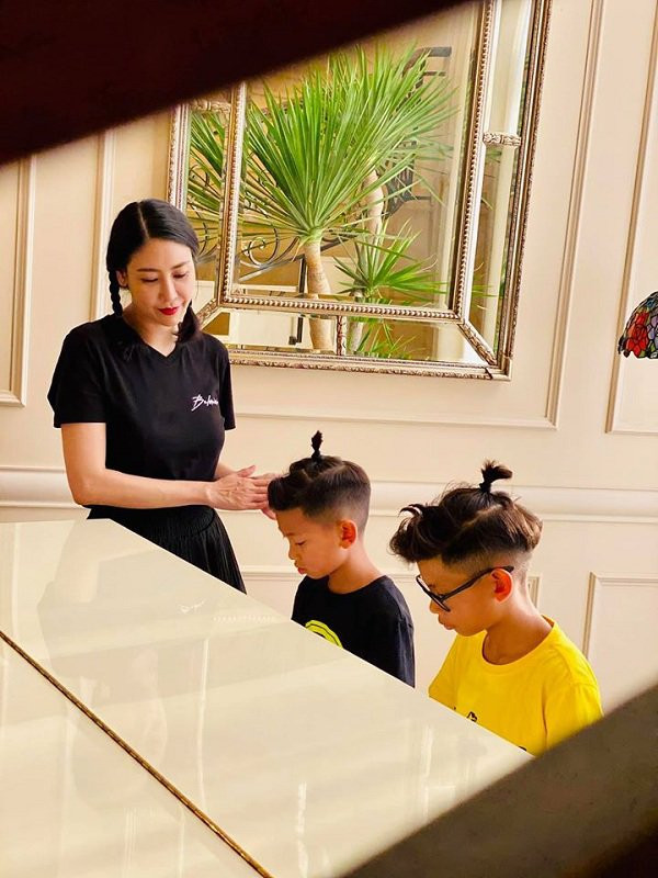 Item duoc cac sao Viet lang xe nhieu nhat nhung ngay o nha la gi?-Hinh-2