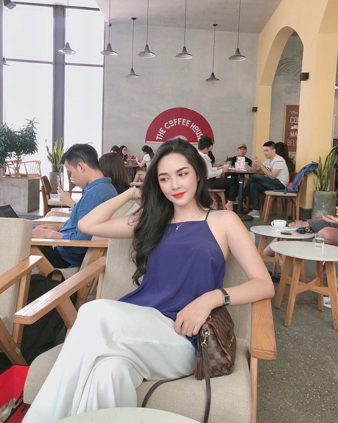 Hoc theo nu chinh Nguoi ay la ai len do trong mua he-Hinh-4