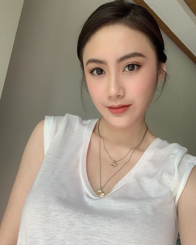 Nhưng không vì thế mà cô ngừng cố gắng.