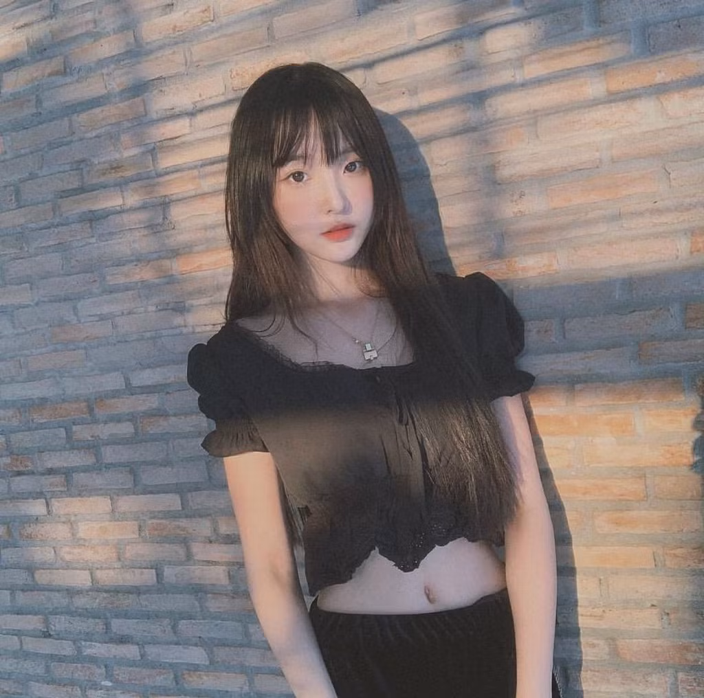 Hot girl ‘Lat mat 3’ cua Ly Hai tham gia show song con ban Trung-Hinh-3