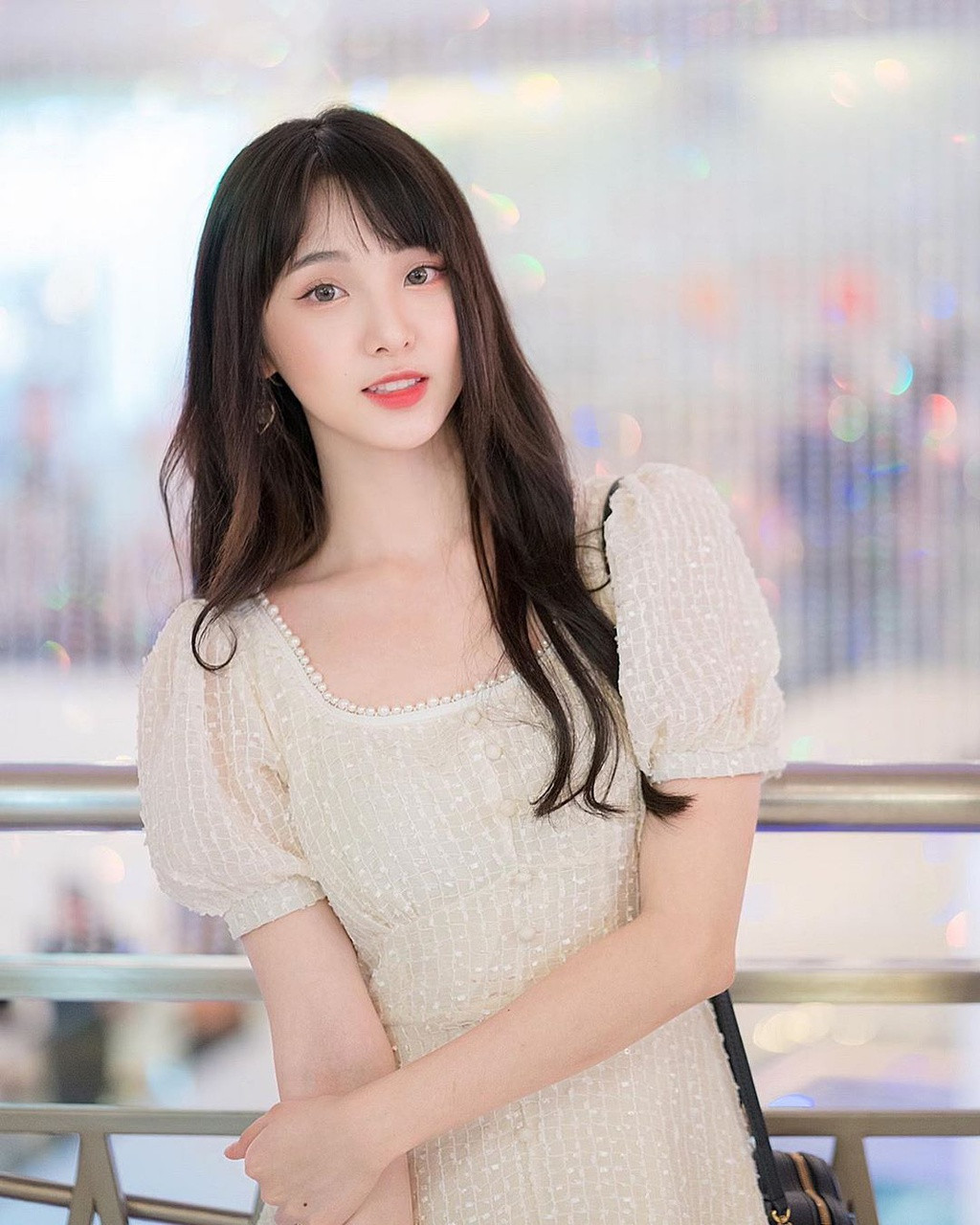 Hot girl ‘Lat mat 3’ cua Ly Hai tham gia show song con ban Trung-Hinh-9