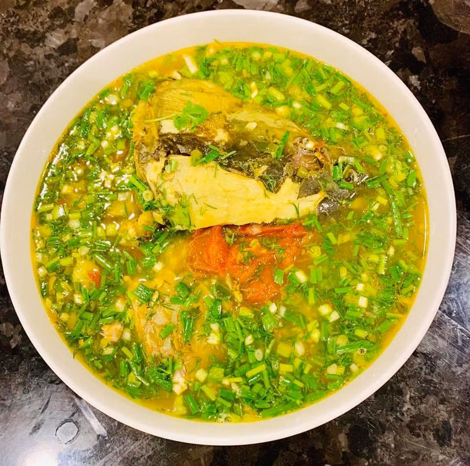 La Thanh Huyen nhan duoc nghin luot thich voi nhung bat canh-Hinh-4