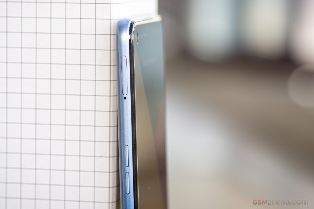 Can canh Realme 7 5G: RAM 8 GB, pin 5.000 mAh, sac 30W-Hinh-11