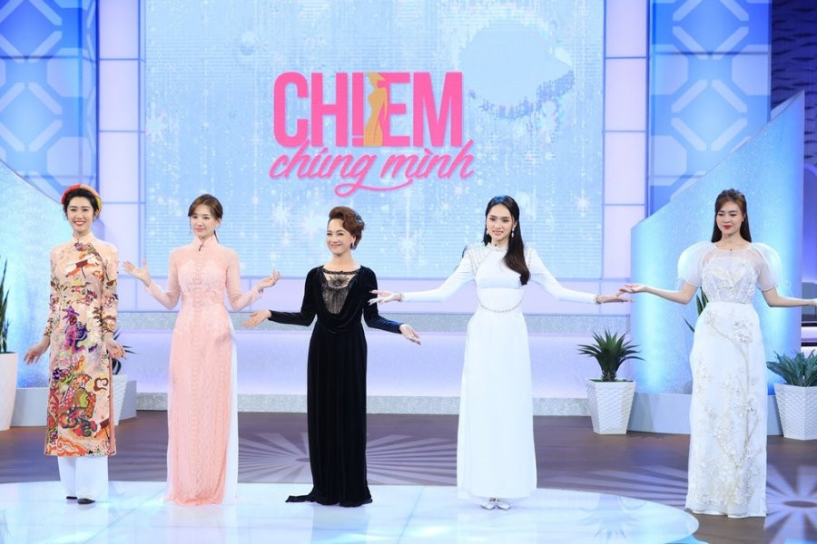 Ninh Dương Lan Ngọc “chưa đánh đã khai” chiêu hack dáng Ninh Duong Lan Ngoc “chua danh da khai” chieu hack dang