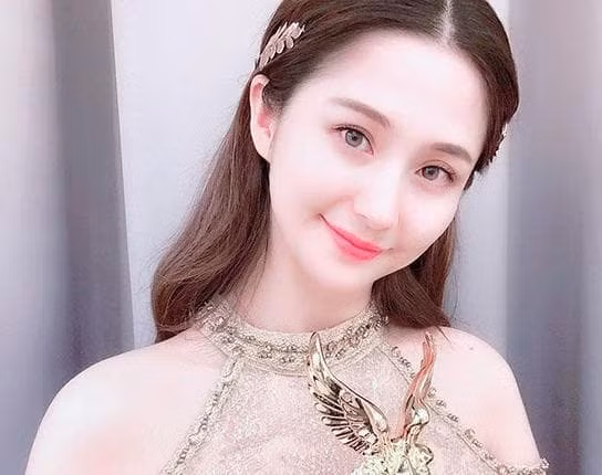 Cuoc song hien tai cua 'nu than phim cap 3' Lam Yen-Hinh-2