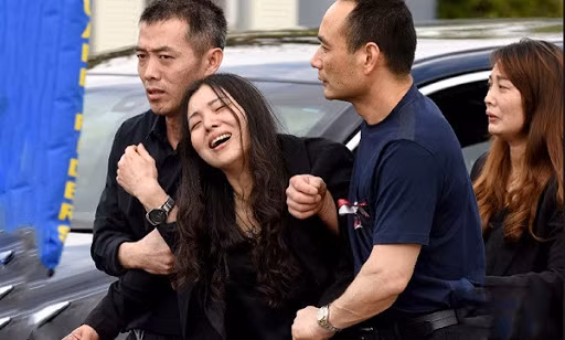 Gio dau con trai, bo chong tan tat cho dau 3 ty kem de nghi