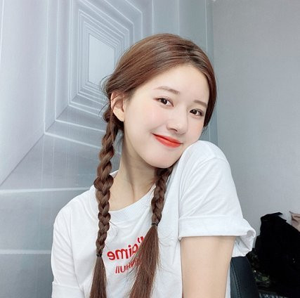 4 dấu hiệu lạ trên gương mặt là điềm báo may mắn 4 dau hieu la tren guong mat la diem bao may man