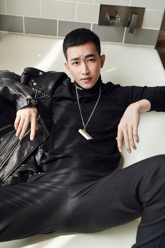 Man anh Viet cung co mot nam than dep ngoi ngoi-Hinh-2