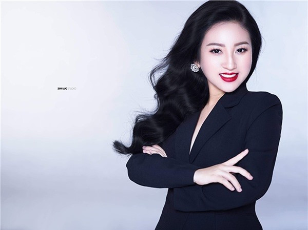 Nhan sắc ngày càng xinh đẹp của cô đồng Hà thành 9X ảnh 7