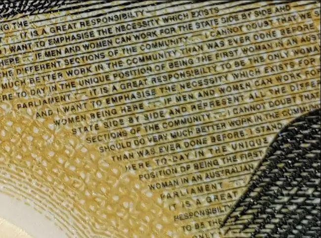 Dong tien in loi bi bo di, bat ngo dat gap 3.000 lan-Hinh-2