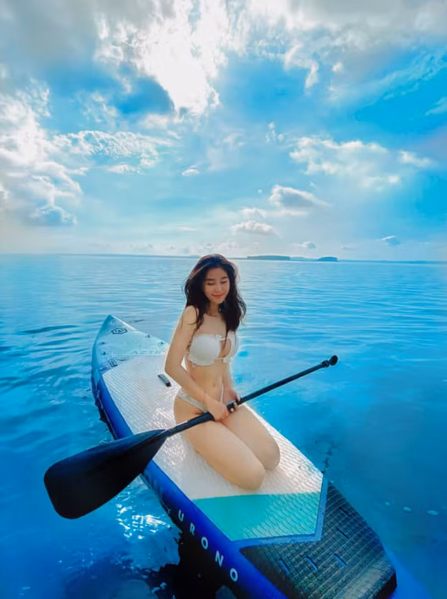 Cô từng được báo Trung Quốc và Hàn Quốc ca ngợi hết lời về nhan sắc.