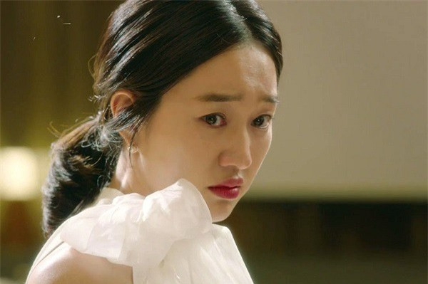  "Tương kế tựu kế" đưa được mẹ chồng ra khỏi phòng đêm tân hôn ảnh 1