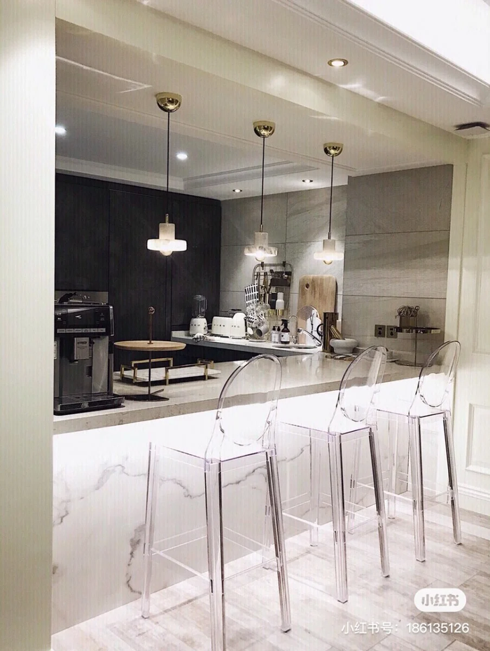 Bí kịp giúp căn bếp nhỏ cũng hóa rộng thênh thang Bi kip giup can bep nho cung hoa rong thenh thang