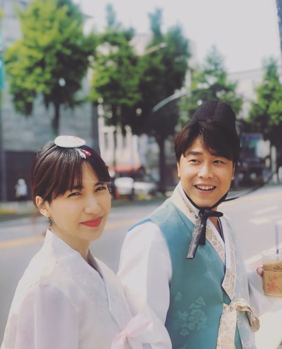 Hoa Minzy ket hon giam doc cong ty phan bon lon nhat nhi mien Tay?