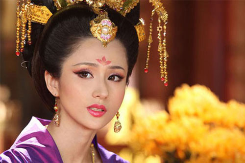 Điều ít biết về 'ác mẫu' bậc nhất Trung Quốc Dieu it biet ve 'ac mau' bac nhat Trung Quoc