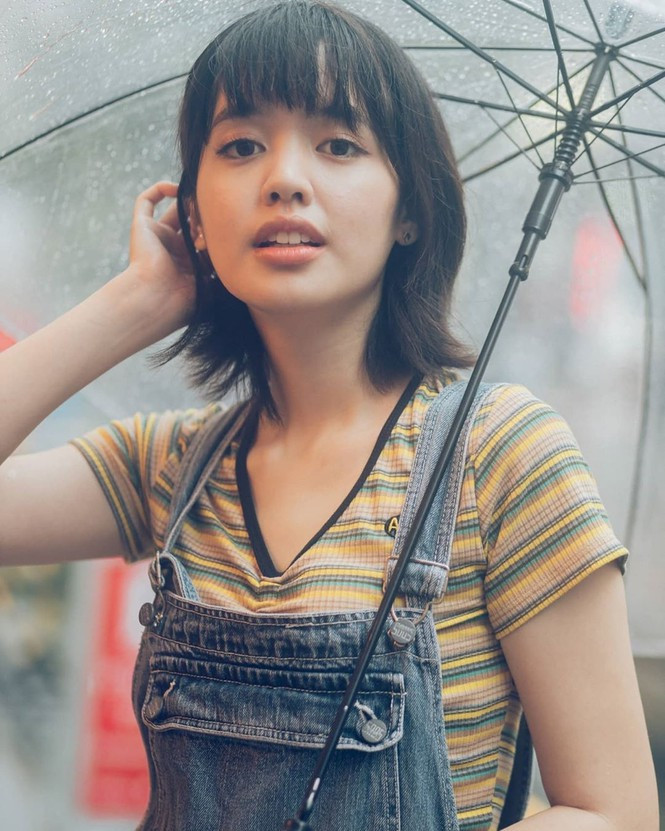 Nữ blogger có nhan sắc giống hệt ca sĩ Lisa nhóm BlackPink - Hình 8 Nu blogger co nhan sac giong het ca si Lisa nhom BlackPink-Hinh-8