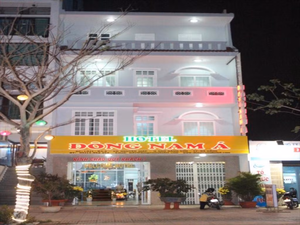 Khu du lich noi tieng vang lang den kho tin khi dich COVID-19-Hinh-6