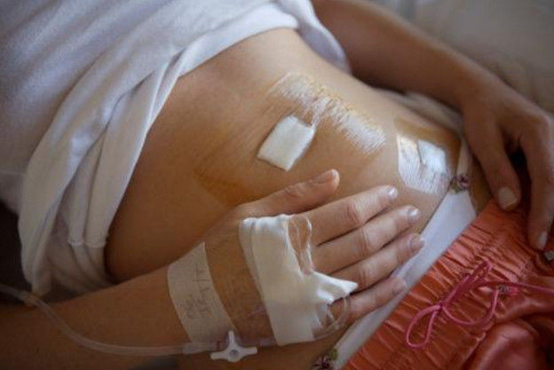 Be gai 11 tuoi bi dau bung nua nam do mat mang trinh-Hinh-2