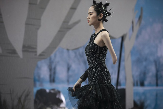 Chuyen co ban 16 tuoi yeu thuong co the khong hoan hao cua minh-Hinh-5