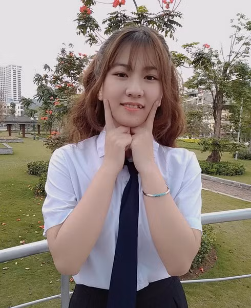 Bi quyet cua nu sinh lop 11 sap tot nghiep dai hoc nho hoc online