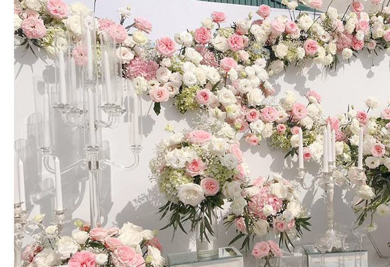 Toi khoc ngat trong hon le cua minh