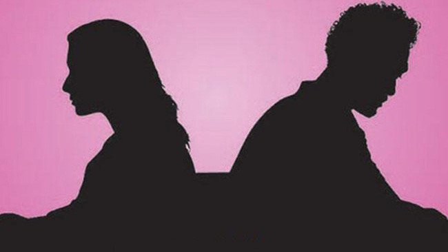 Những đêm nhớ chồng và vết trượt dài sau bao năm kìm nén - Hình 4 Nhung dem nho chong va vet truot dai sau bao nam kim nen-Hinh-4