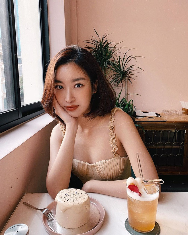 Mỹ Linh được coi là hoa hậu có 2 năm đương nhiệm khá an toàn. Cô chỉ tham gia các sự kiện cộng đồng, không chia sẻ thông tin cá nhân hay vấn đề riêng tư, tình cảm. Ngoài tham gia sự kiện, Mỹ Linh xuất hiện với vai trò BTV trên sóng Đài truyền hình Việt Nam nhưng chưa thực sự nổi bật. Mùa hè 2019, khi tham gia Cuộc đua kỳ thú, Hoa hậu Việt Nam 2016 trở thành chủ đề bàn tán của khán giả. Đa phần cho rằng cô như "bình hoa di động", không giúp đỡ được nhiều cho bạn đồng hành và có nhiều câu nói thiếu tinh tế. Đây được coi như ồn ào duy nhất của Mỹ Linh kể từ khi đăng quang.