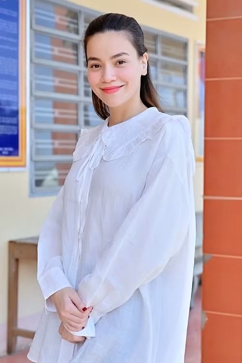 Ho Ngoc Ha va vo Khac Viet doi nhau ve ngoai hinh bau bi-Hinh-3