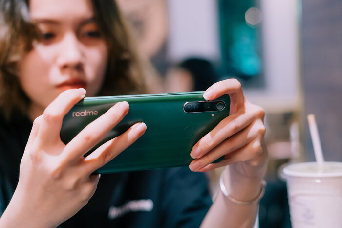 Realme 6i dien thoai gia re nhung choi game cuc ngon-Hinh-6