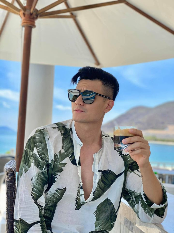 Cuoc song cua Vinh Thuy va Hoang Thuy Linh sau khi tan vo-Hinh-7