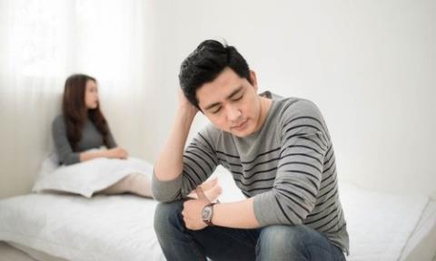 Vo noi voi nhieu nguoi rang co ay khong he yeu toi