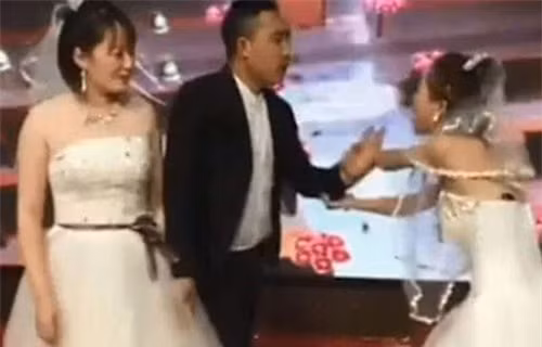 Ngay nguoi yeu cu di lay vo toi den tang thu khien anh ta chet dung