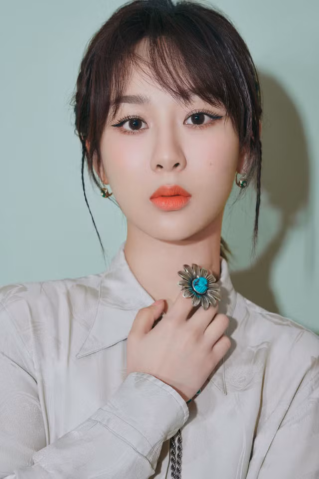 Lo diem thi dai hoc: “Nu hoang co trang Trung Quoc” khai gian