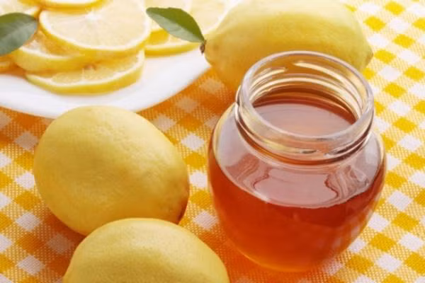 Khi nao thi mat ong bien thanh chat doc?