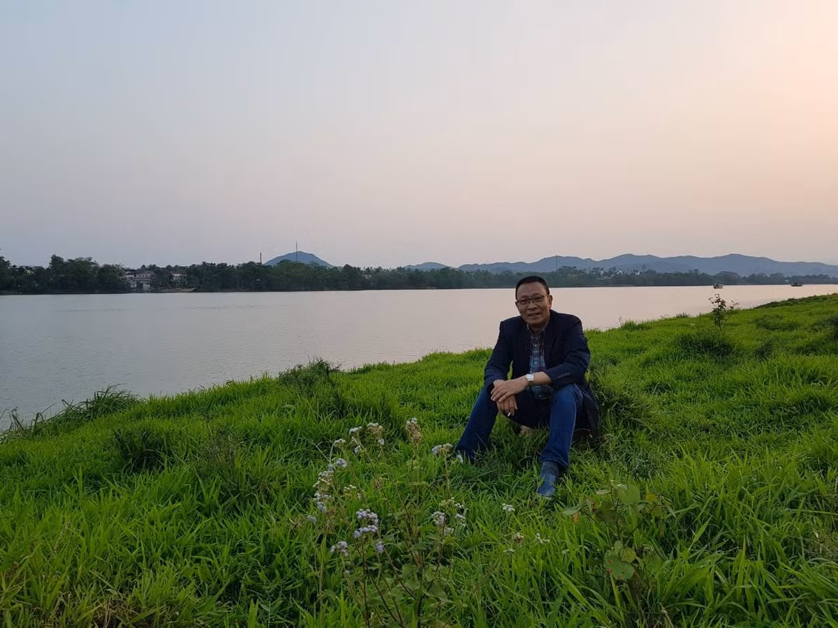 MC Lai Van Sam song ra sao sau 3 nam nghi huu-Hinh-16