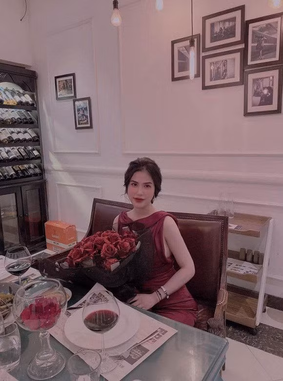 Vo cu Viet Anh duoc tang nhan cau hon, Que Van nhan nhu dac biet