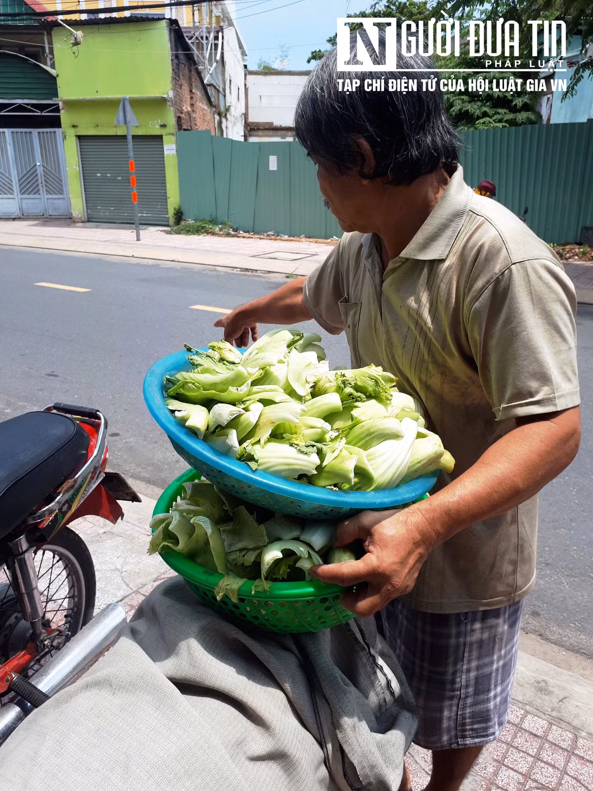Bi chia tay, nam thanh nien si tinh xach dao di hoi chuyen