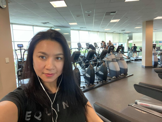 Nhan sac Y Phung thay doi sau 20 nam-Hinh-8