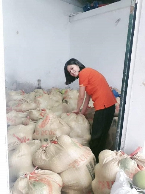 Thuc hu dac san buoi Doan Hung chi 2.000 dong/qua-Hinh-4