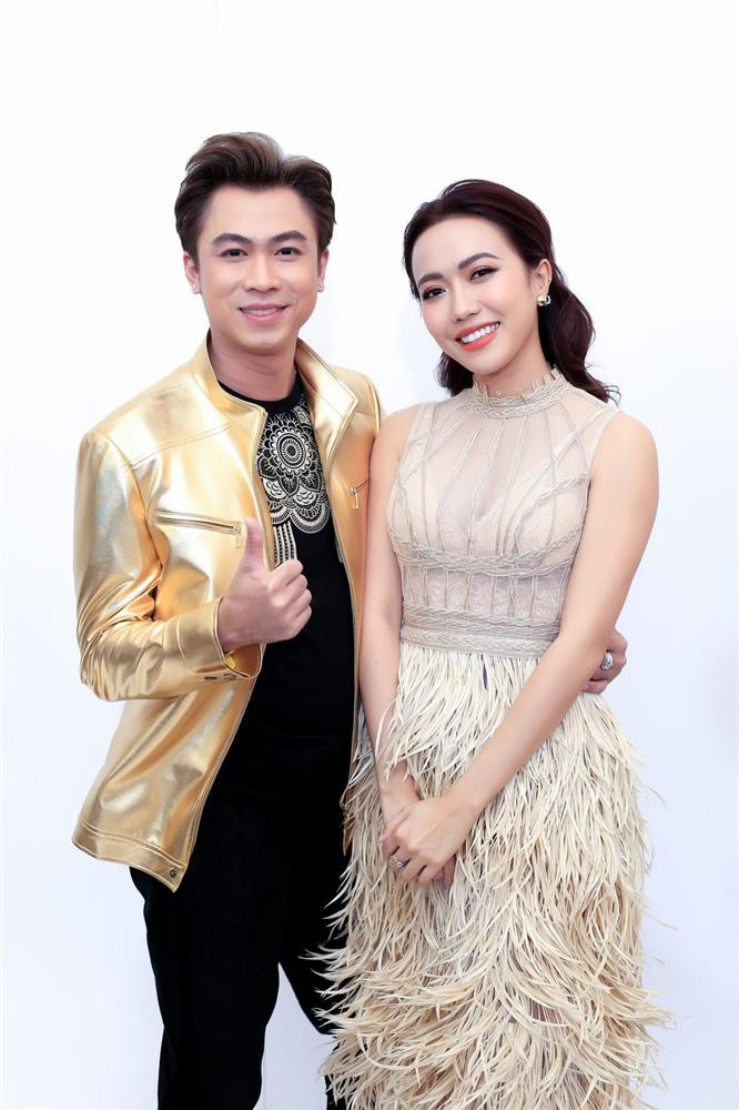 Loat sao Viet bi che thieu chuyen mon tren ghe nong-Hinh-9