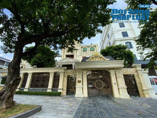 Loa mat voi lang chau Au giua long dat Cang-Hinh-8