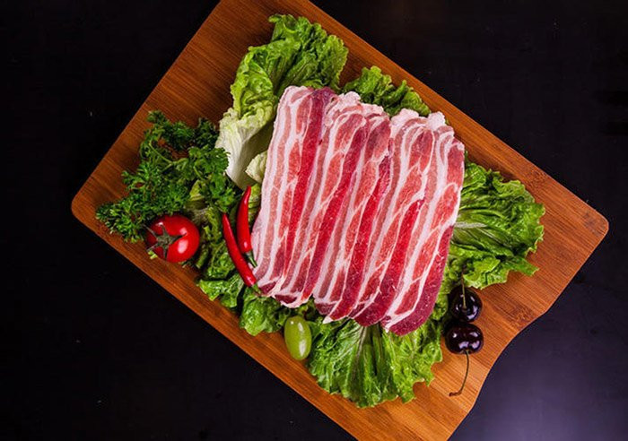 Cách chọn mua thịt ba chỉ hàng cực chuẩn, thơm ngon hoàn hảo Cach chon mua thit ba chi hang cuc chuan, thom ngon hoan hao