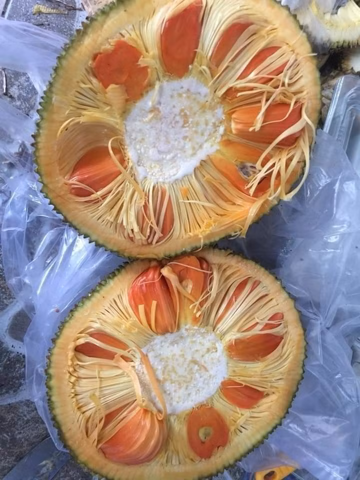 Mit ruot do mui to day, thom ngot 120.000 dong/kg van hut khach-Hinh-3