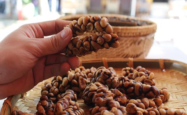 Hàng Việt Nam vừa đắt vừa hiếm, khách quốc tế 'thèm thuồng' - Hình 15 Hang Viet Nam vua dat vua hiem, khach quoc te 'them thuong'-Hinh-15