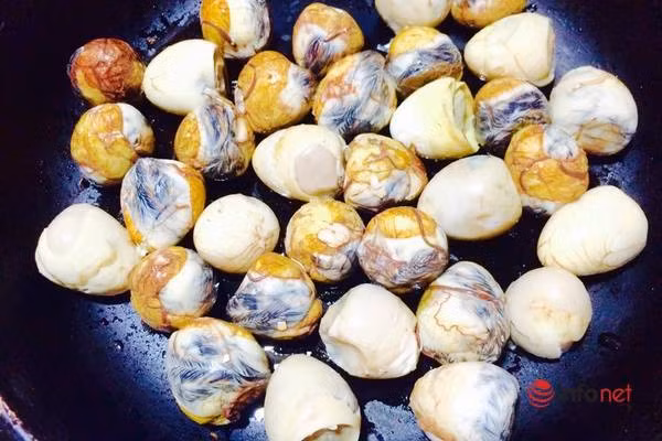 Mon trung cut lon xao me thom ngon giau dinh duong-Hinh-3