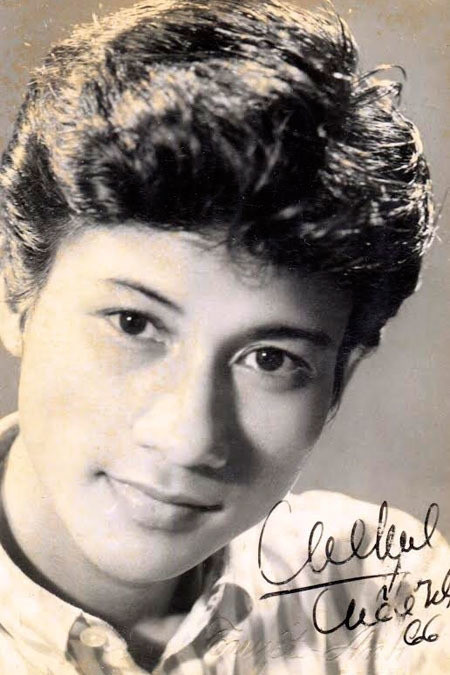 Che Linh U80 phong do, song cung vo thu 4 kem 10 tuoi