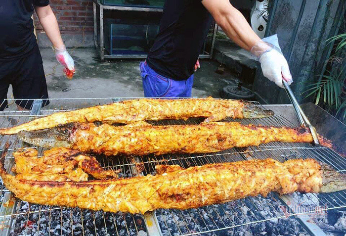 Cau hoc sinh lop 12 buon thit ca sau lai 50 trieu/thang-Hinh-5