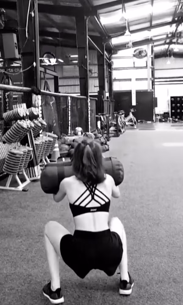 MLee lam the nao de co duong cong goi cam?-Hinh-6