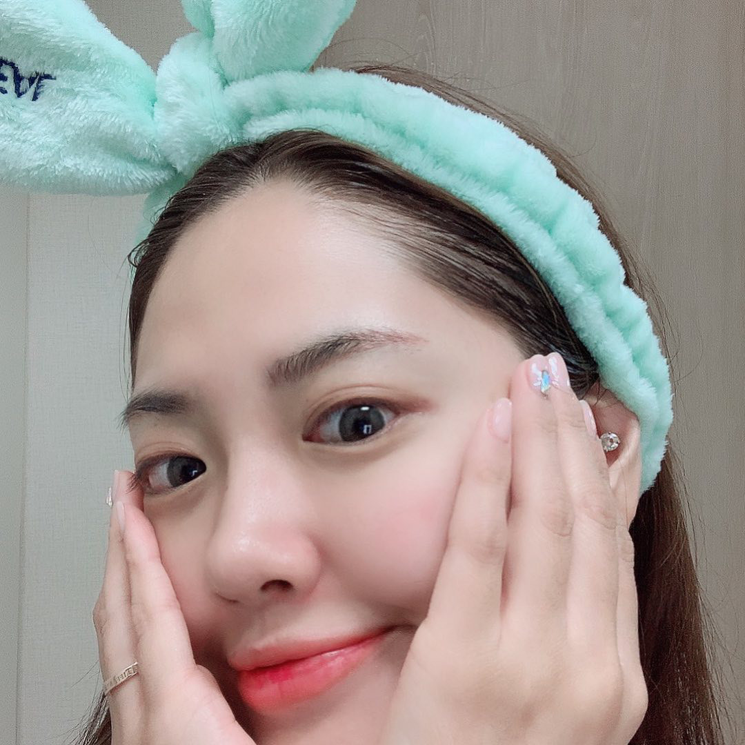 Mẹo rửa mặt sạch mà da sẽ sáng đẹp lên từng ngày - Hình 3 Meo rua mat sach ma da se sang dep len tung ngay-Hinh-3